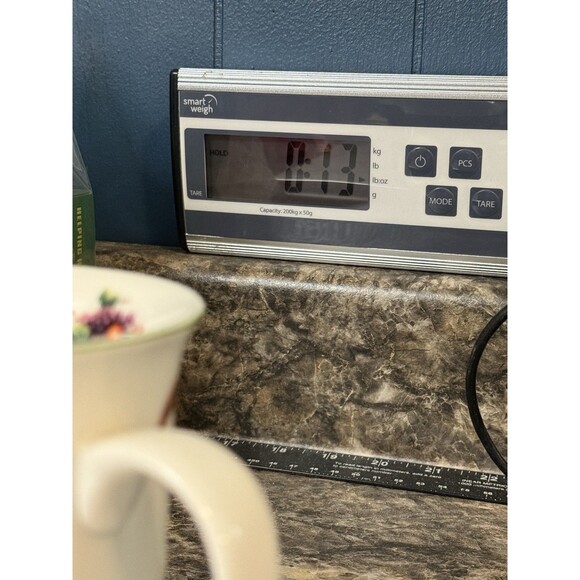 William James Fine Stoneware Coffee Mug Christmas Fruit Garland Holiday 4.25” - Picture 7 of 7